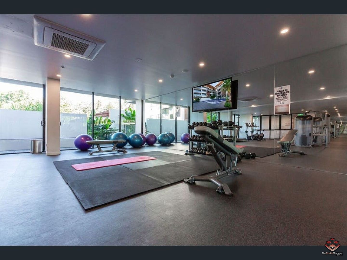 Ashmore QLD 4214 1 bed apartment for Rent, 475 16668549 Domain