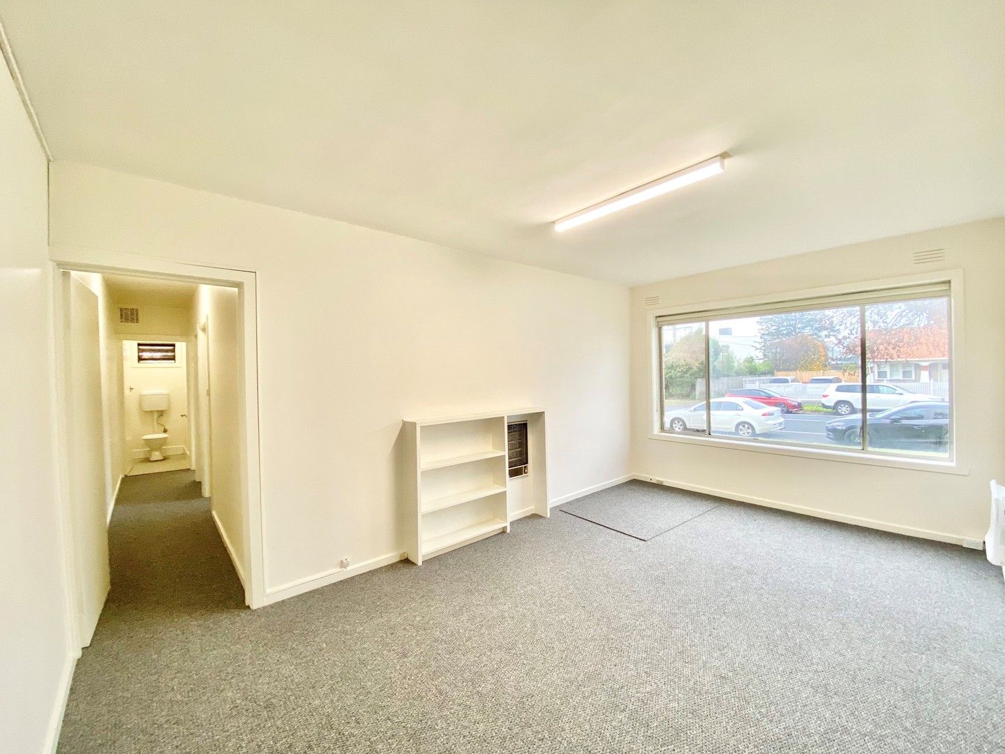 2 bedrooms Apartment / Unit / Flat in 4/15 Logie Street OAKLEIGH VIC, 3166