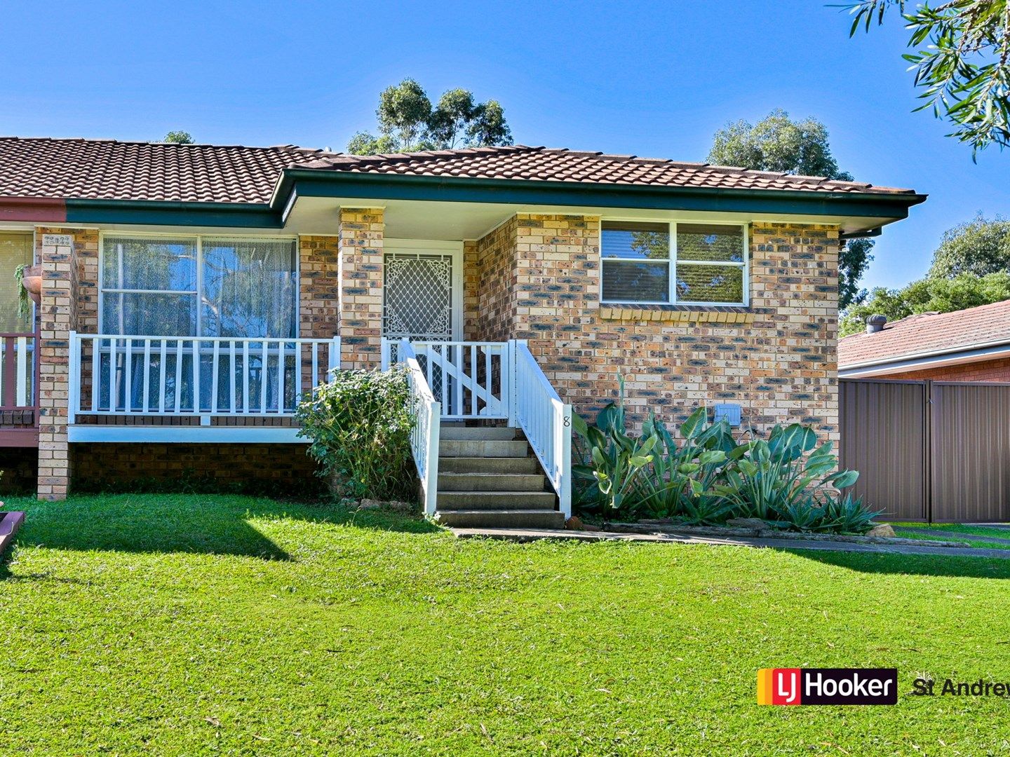 8 Missouri Street, Kearns NSW 2558, Image 0