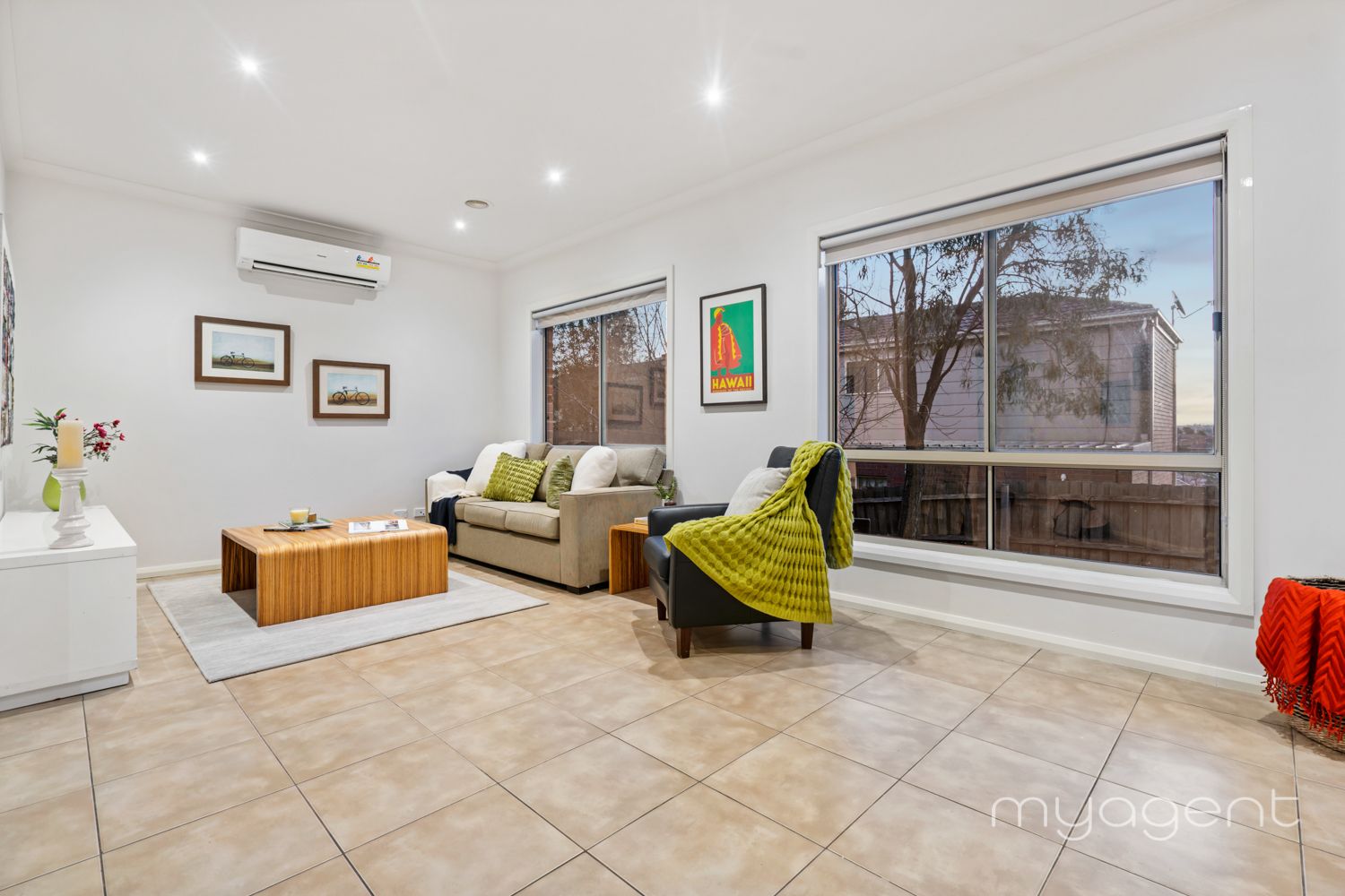 4/11 Dutton Court, Meadow Heights VIC 3048, Image 1