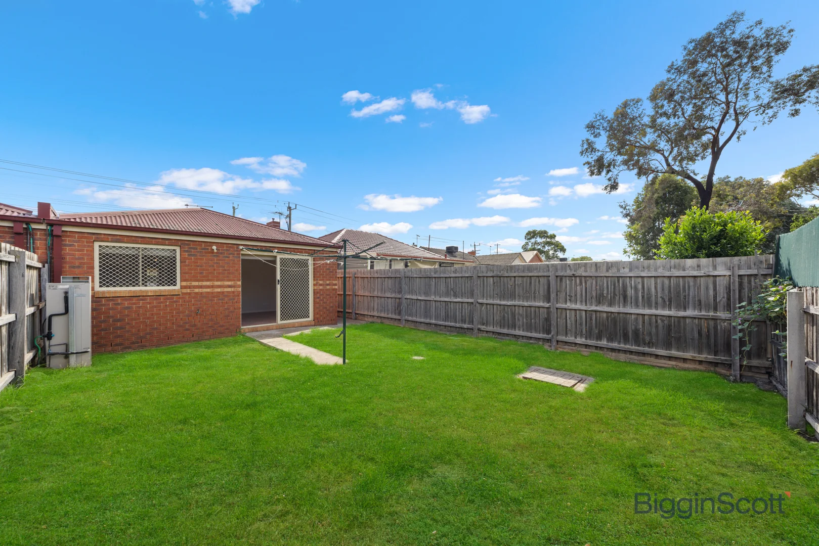 Additional image 10 of 2/122 Shaws Road, Werribee VIC 3030