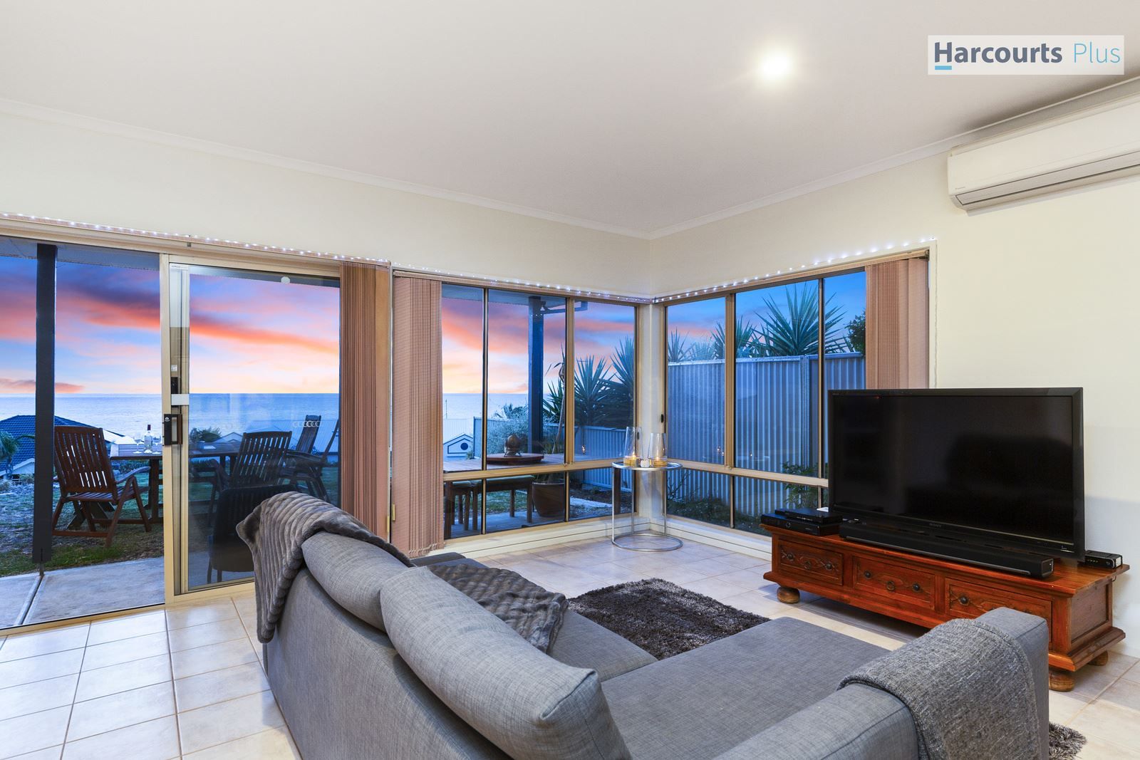 12 Westcliff Court, Marino SA 5049, Image 0