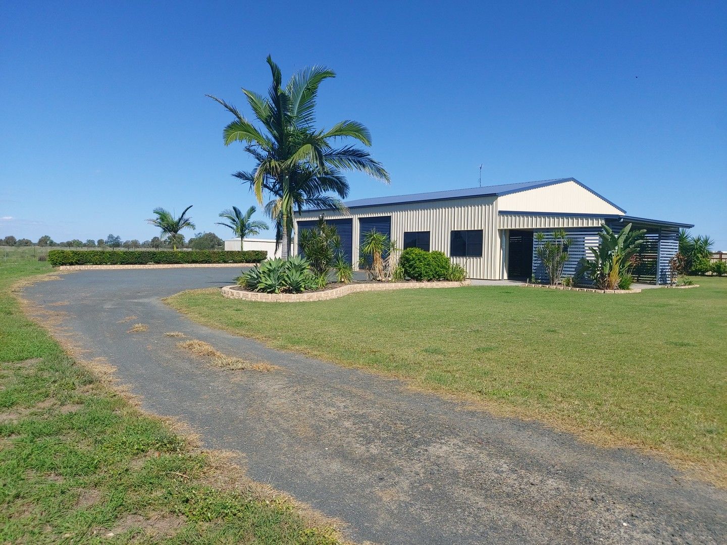 9 Bottle Tree Road, Emerald QLD 4720, Image 0