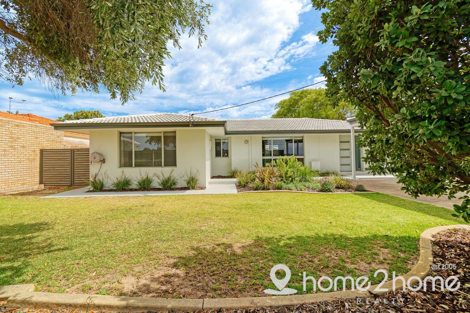 3 bedrooms House in 56 Rae Road SAFETY BAY WA, 6169