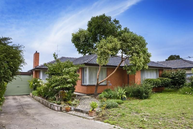 14 Walker Road, Mount Waverley VIC 3149