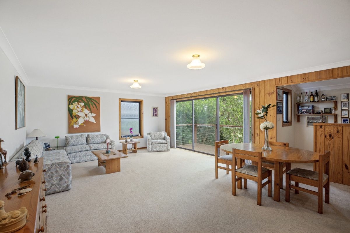 18 Myee Place, Forresters Beach NSW 2260, Image 2