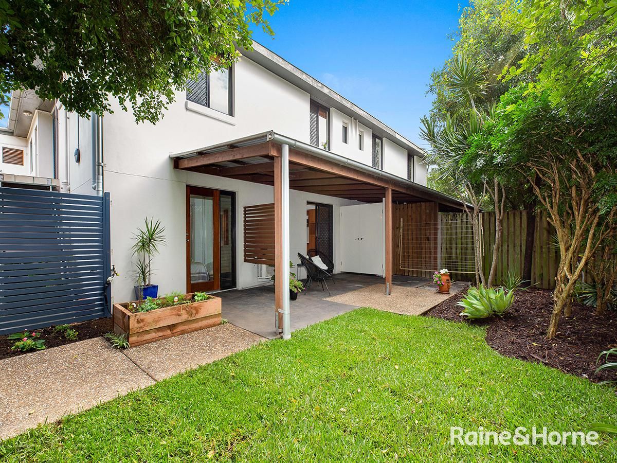 2 bedrooms Apartment / Unit / Flat in 1/3 Delungra Street TOOWONG QLD, 4066