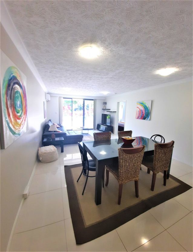 2 bedrooms Apartment / Unit / Flat in 3/14-26 Markeri Street MERMAID BEACH QLD, 4218