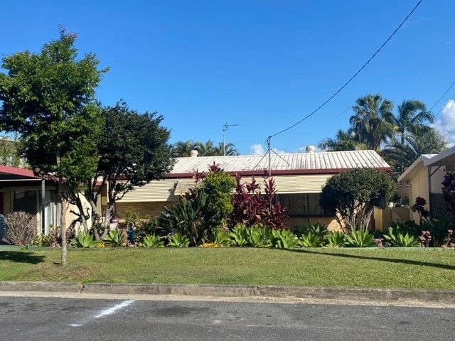 3 bedrooms House in 42 Alma Street SOUTHPORT QLD, 4215