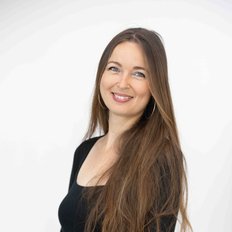 Katarina Molnar, Sales representative