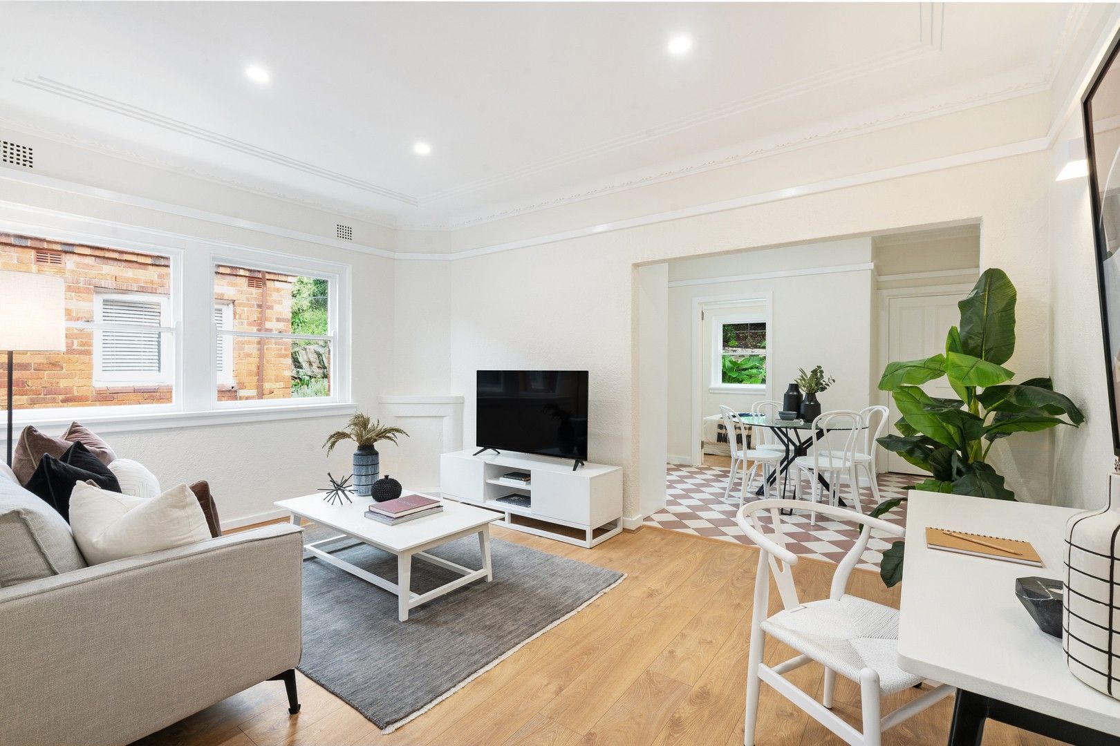 2 bedrooms Apartment / Unit / Flat in 3/10 Bradly Avenue KIRRIBILLI NSW, 2061