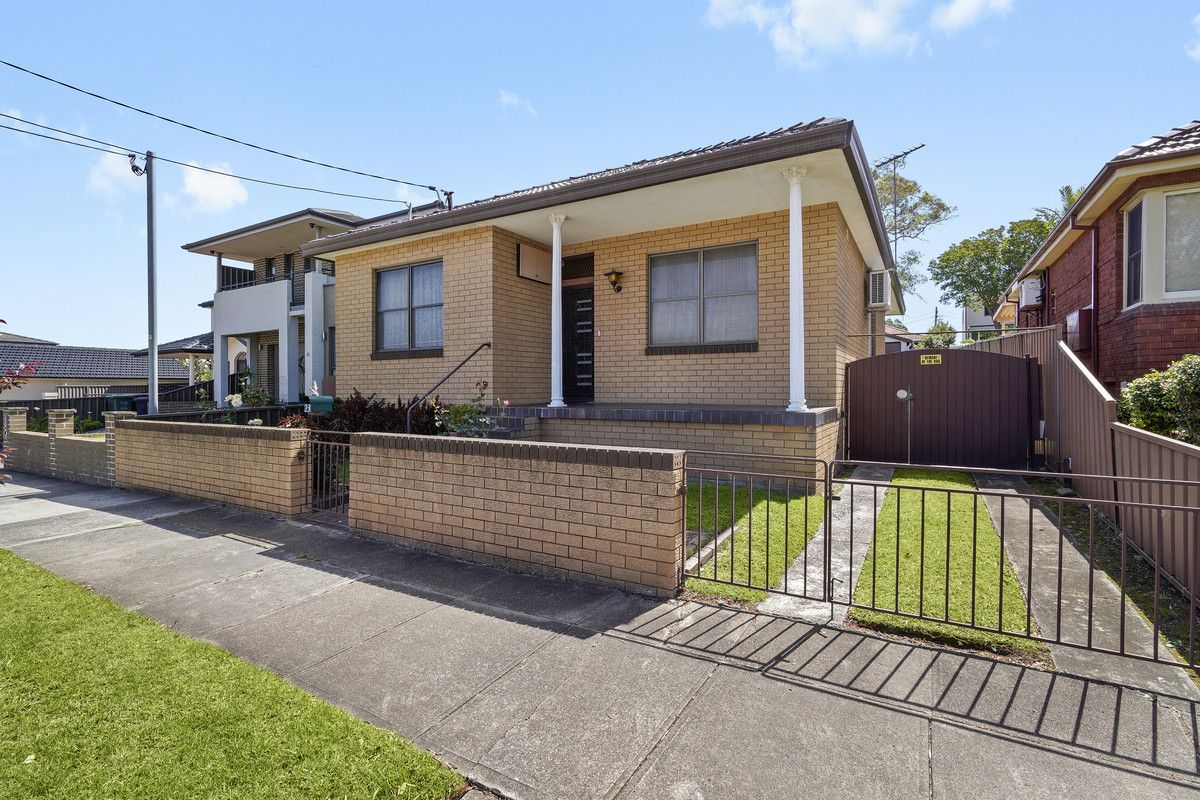 23 Waratah Street, Croydon Park NSW 2133, Image 0