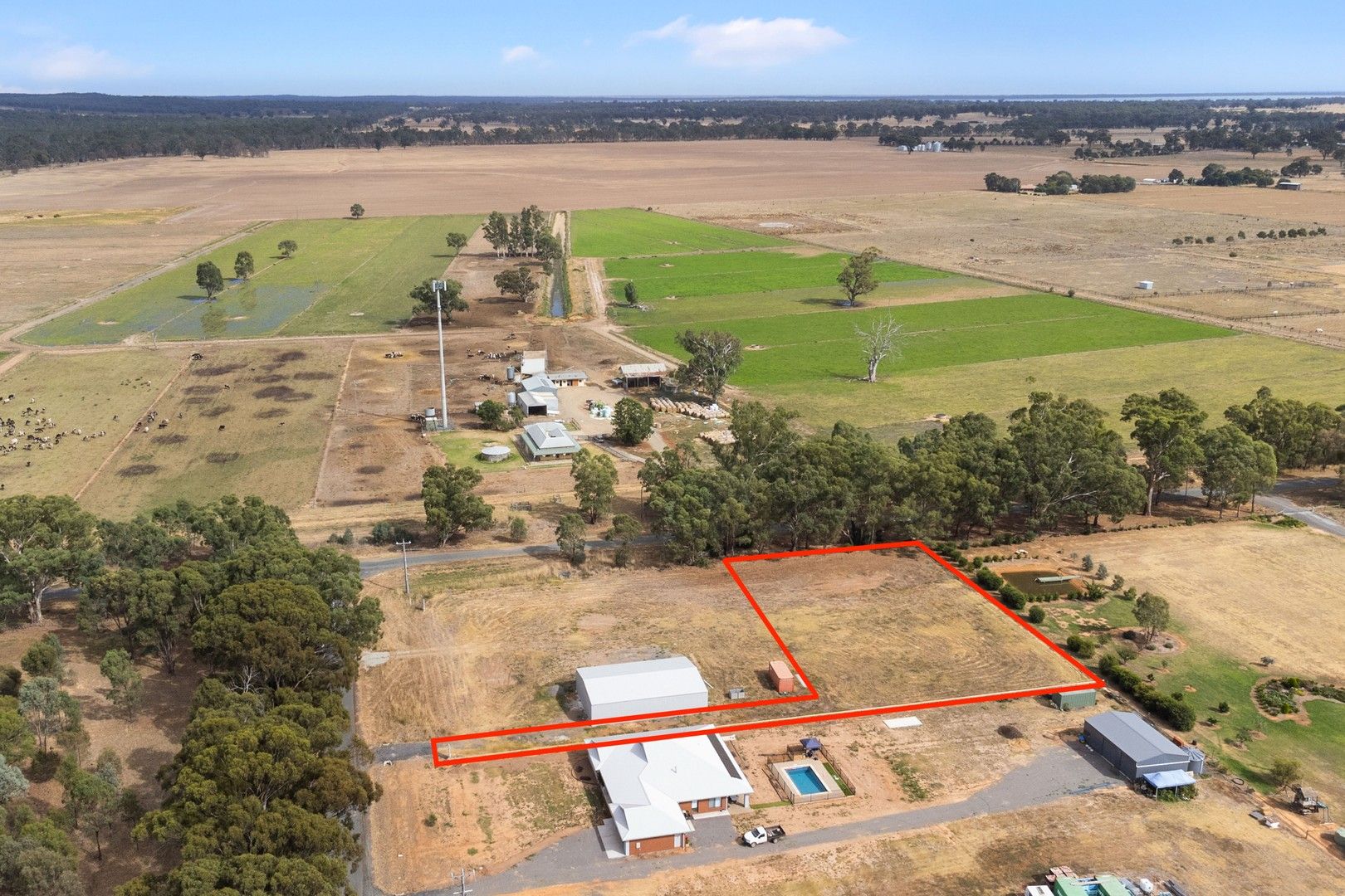 2, 38 Meteorite Street, Murchison VIC 3610, Image 1