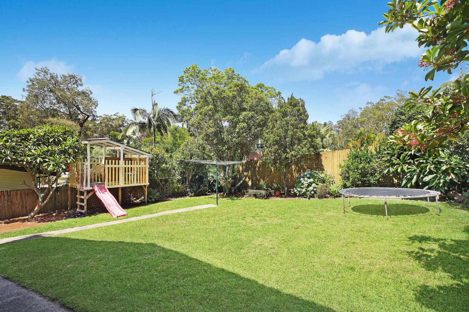 4 Grace Avenue, Point Clare NSW 2250, Image 2