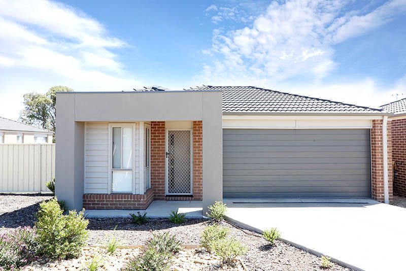 4 bedrooms House in 6 Viewhill Road KILMORE VIC, 3764