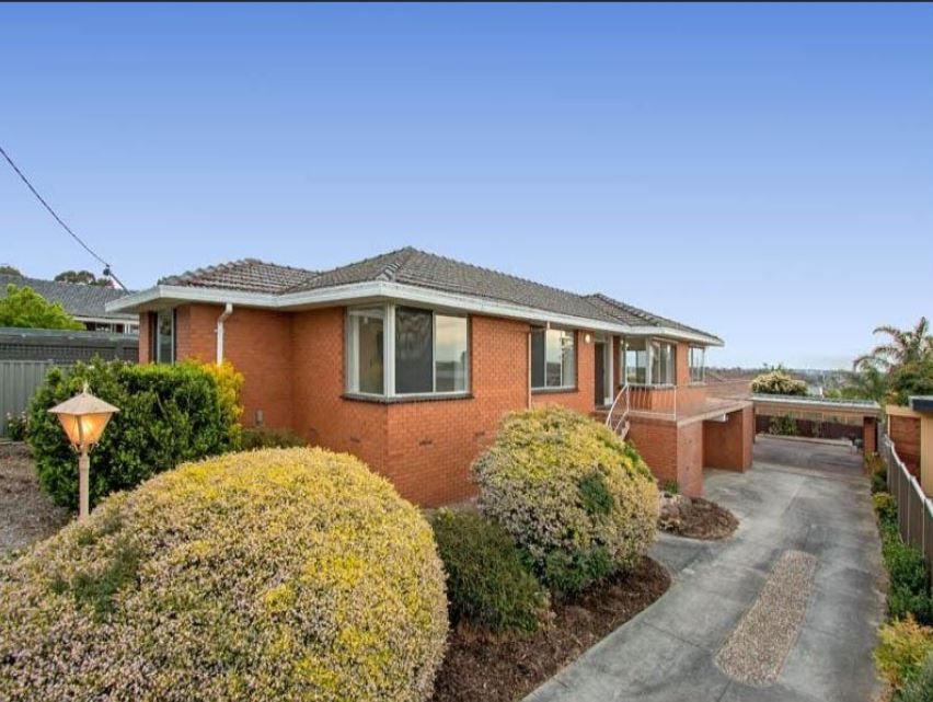3 bedrooms House in 3 Fairbank Crescent TEMPLESTOWE LOWER VIC, 3107