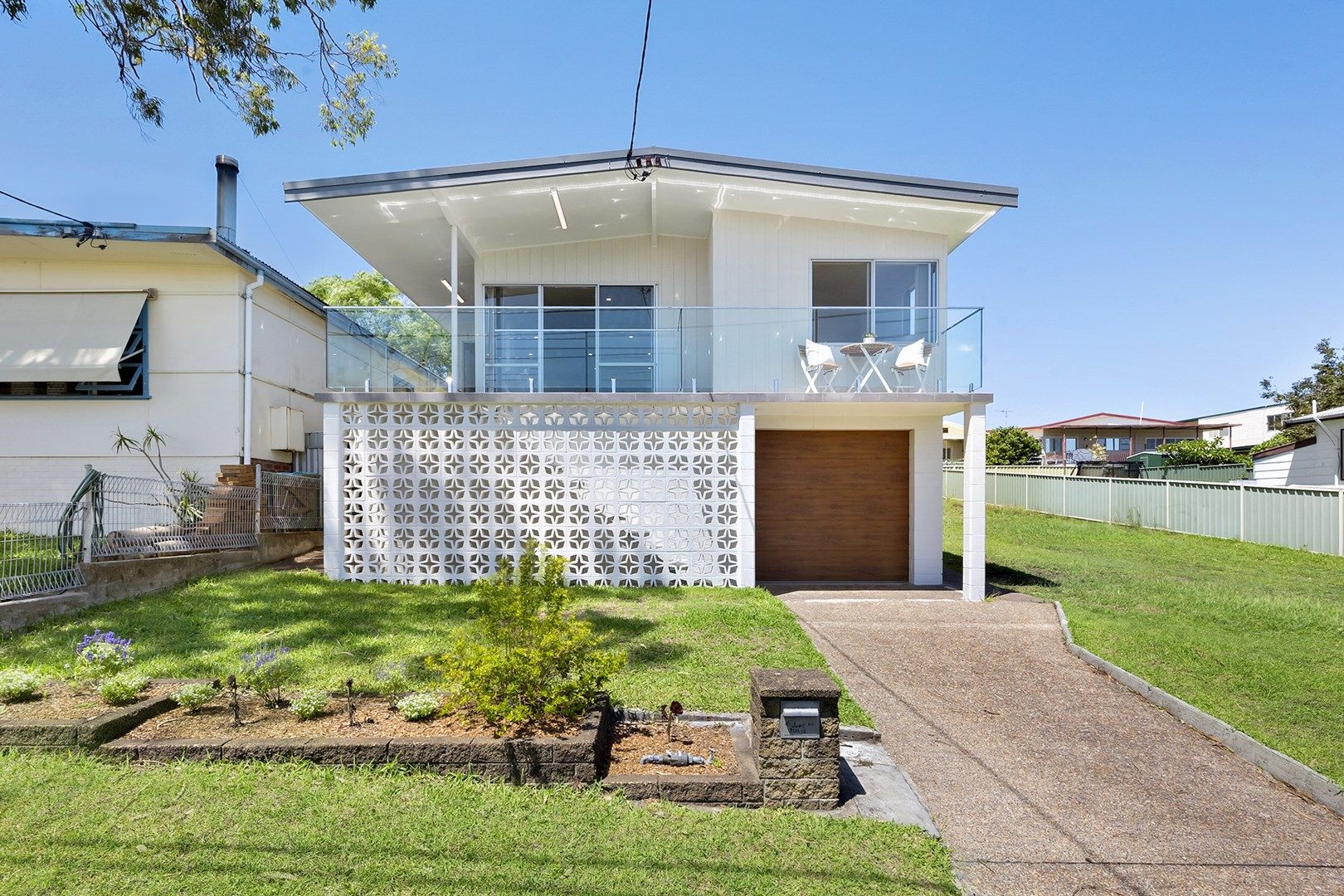 18 Kenilworth Street, Mannering Park NSW 2259, Image 0