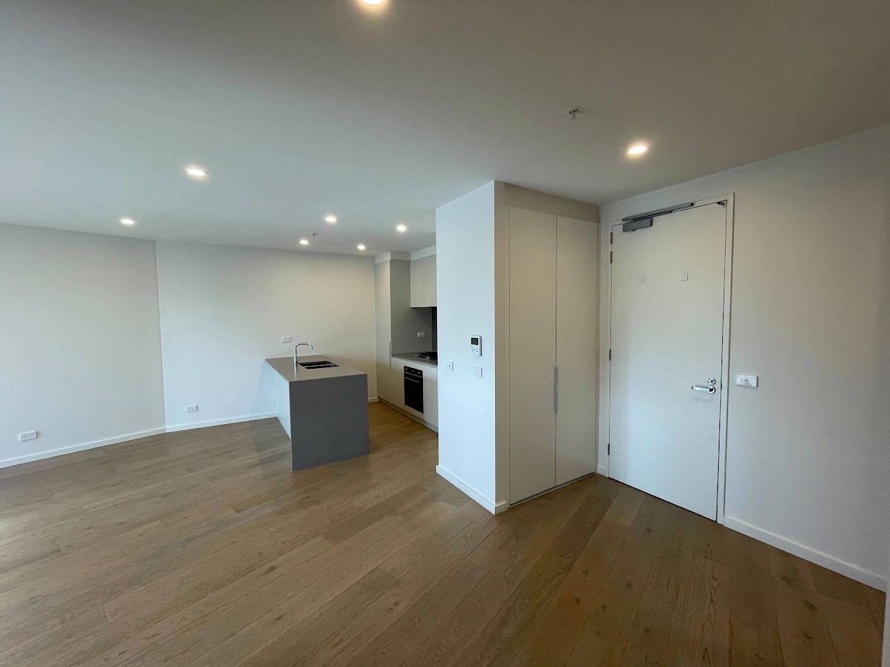 1 bedrooms Apartment / Unit / Flat in 106/16 Woorayl Street CARNEGIE VIC, 3163