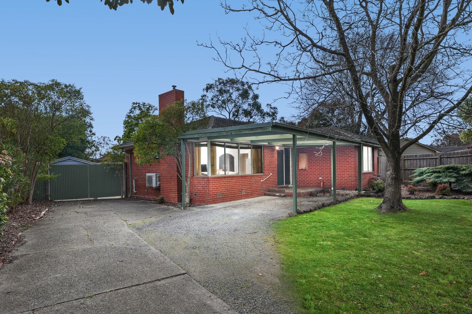 3 bedrooms House in 28 Rose Avenue BORONIA VIC, 3155