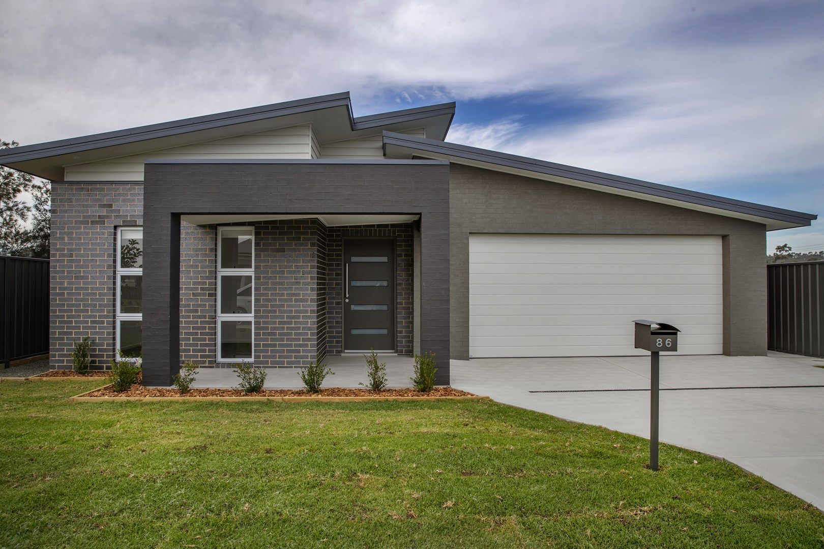 86 Grand Pde, Rutherford NSW 2320, Image 0