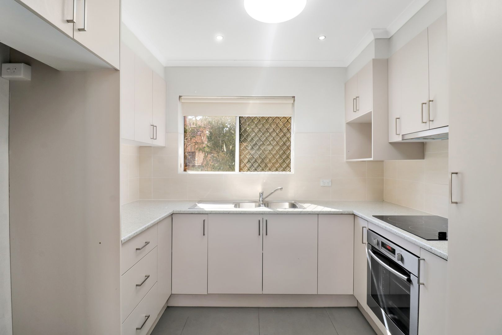 11/17-19 Santley Crescent, Kingswood NSW 2747, Image 2