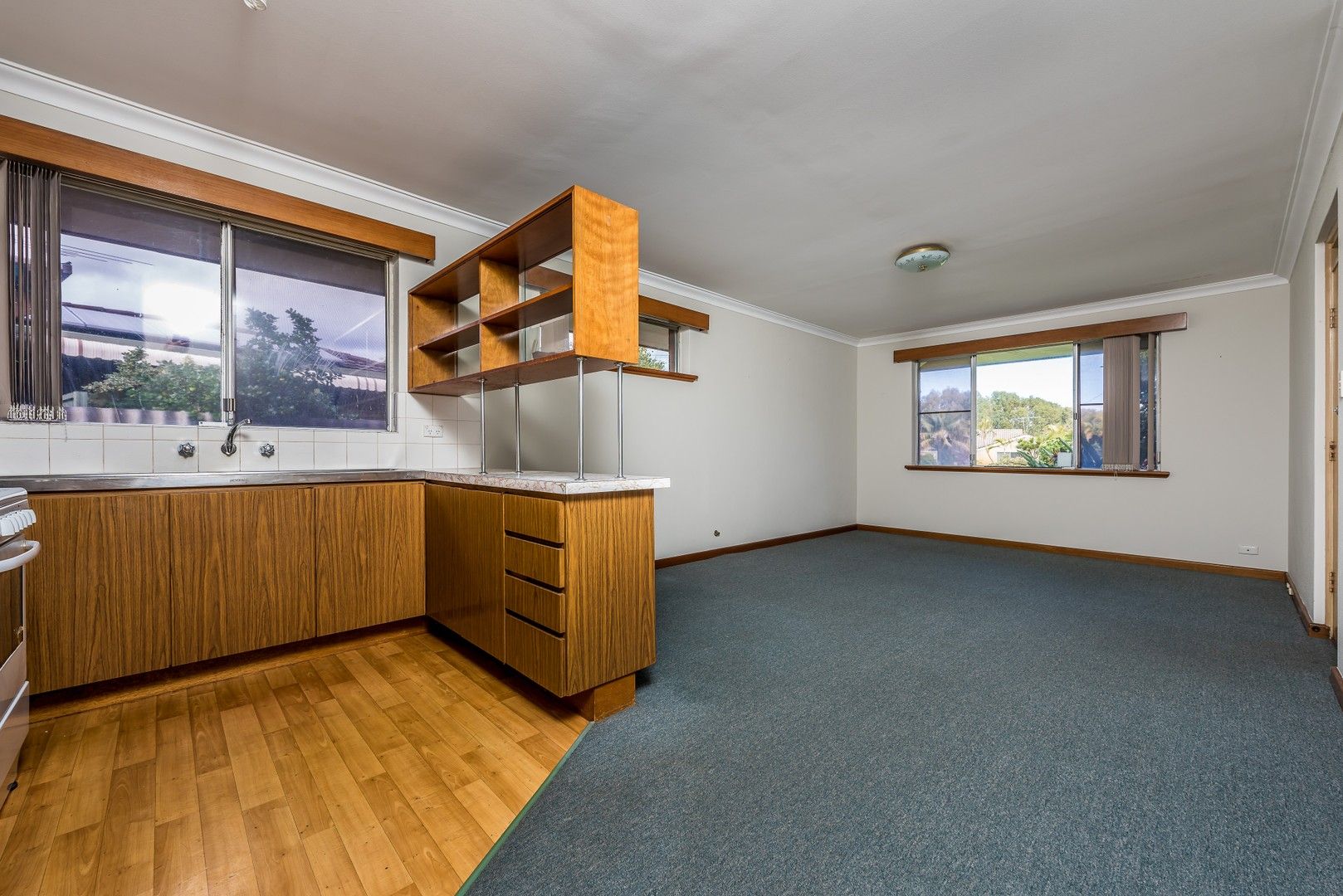 3 bedrooms Semi-Detached in 6 Whittle Place STIRLING WA, 6021
