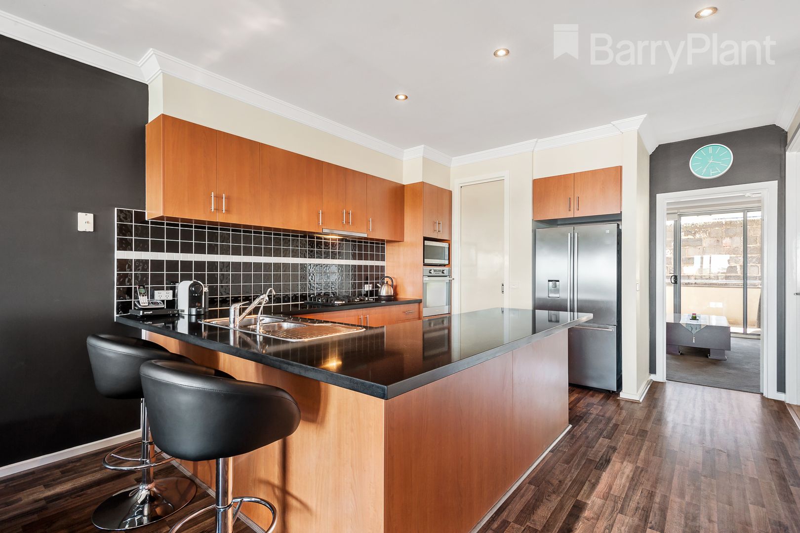 6/7 Wardens Walk, Coburg VIC 3058, Image 2