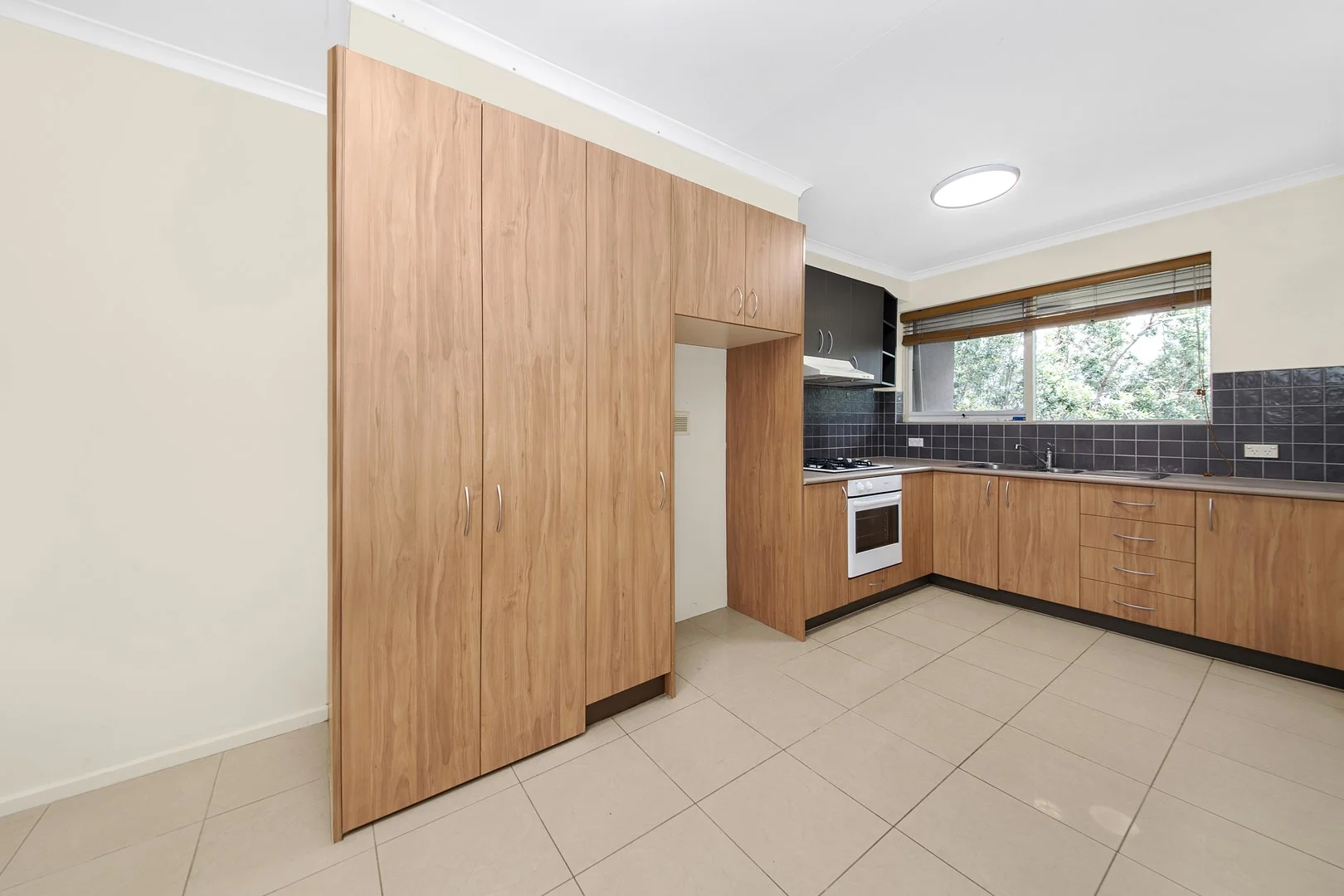 2/187 Grange Road, Glen Huntly VIC 3163
