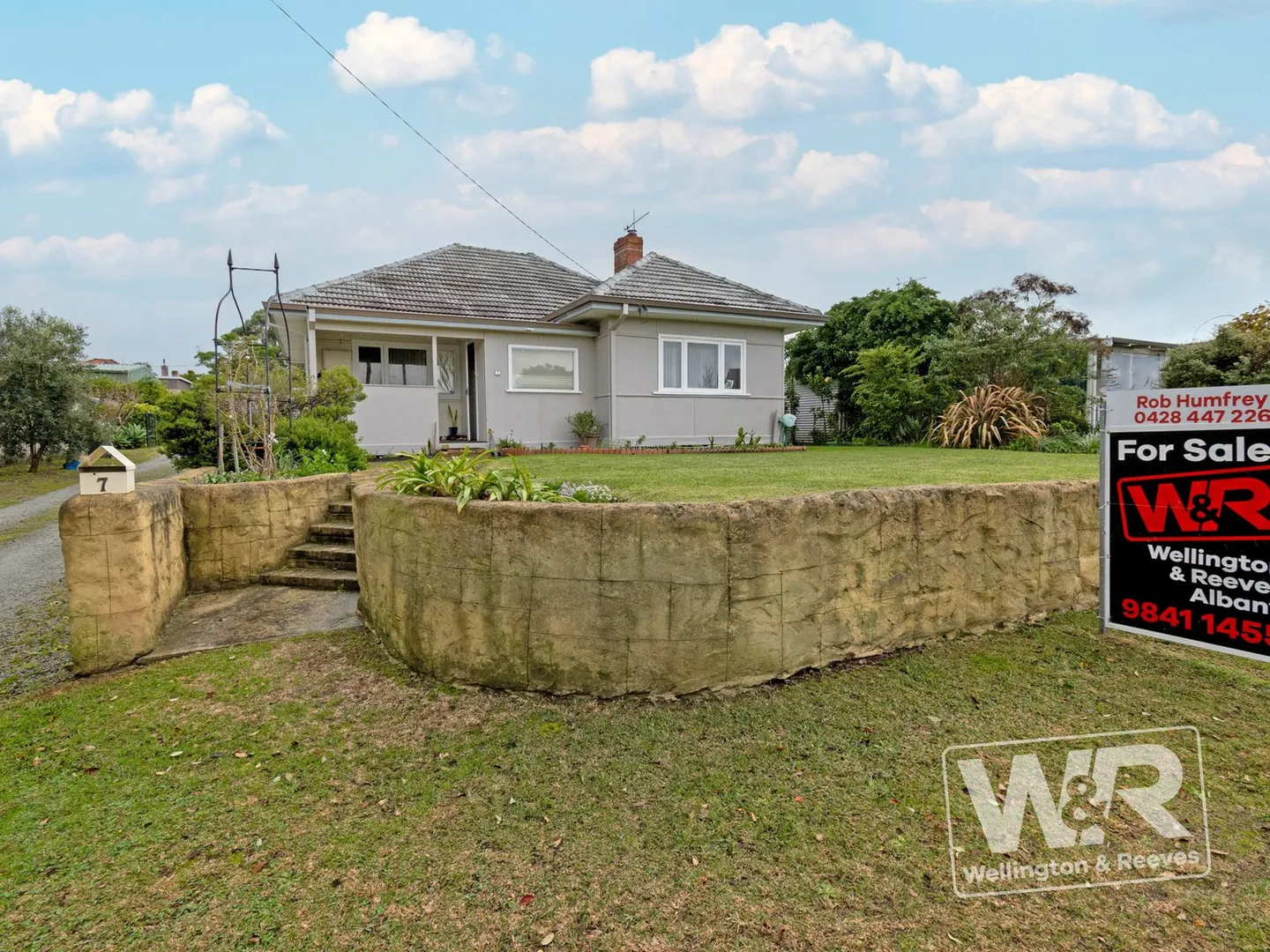House in Yakamia - View 2