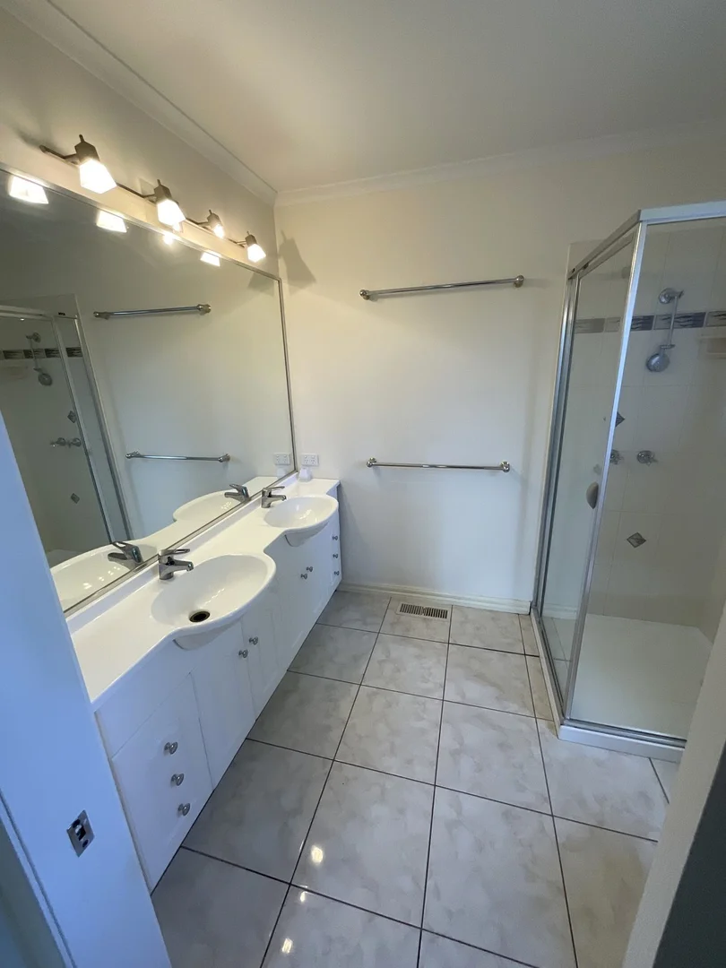 Additional image 7 of 32A The Boulevard, Shepparton VIC 3630