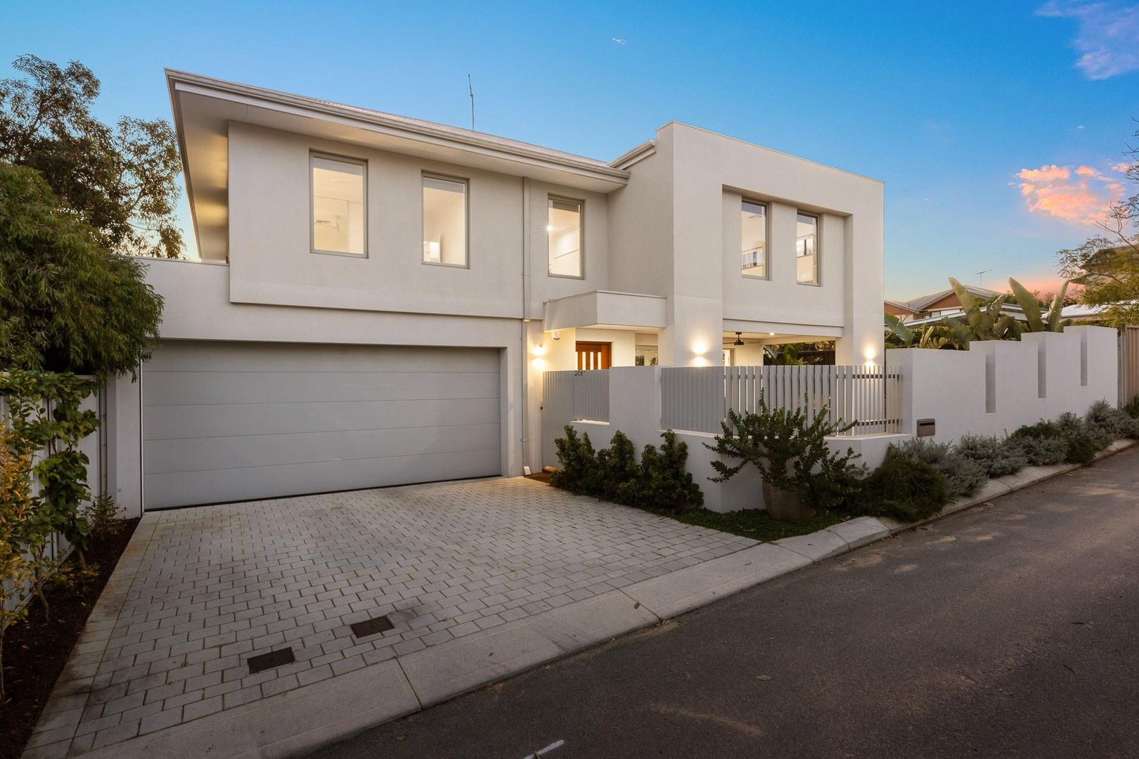 3 bedrooms House in 206A Northstead Street SCARBOROUGH WA, 6019