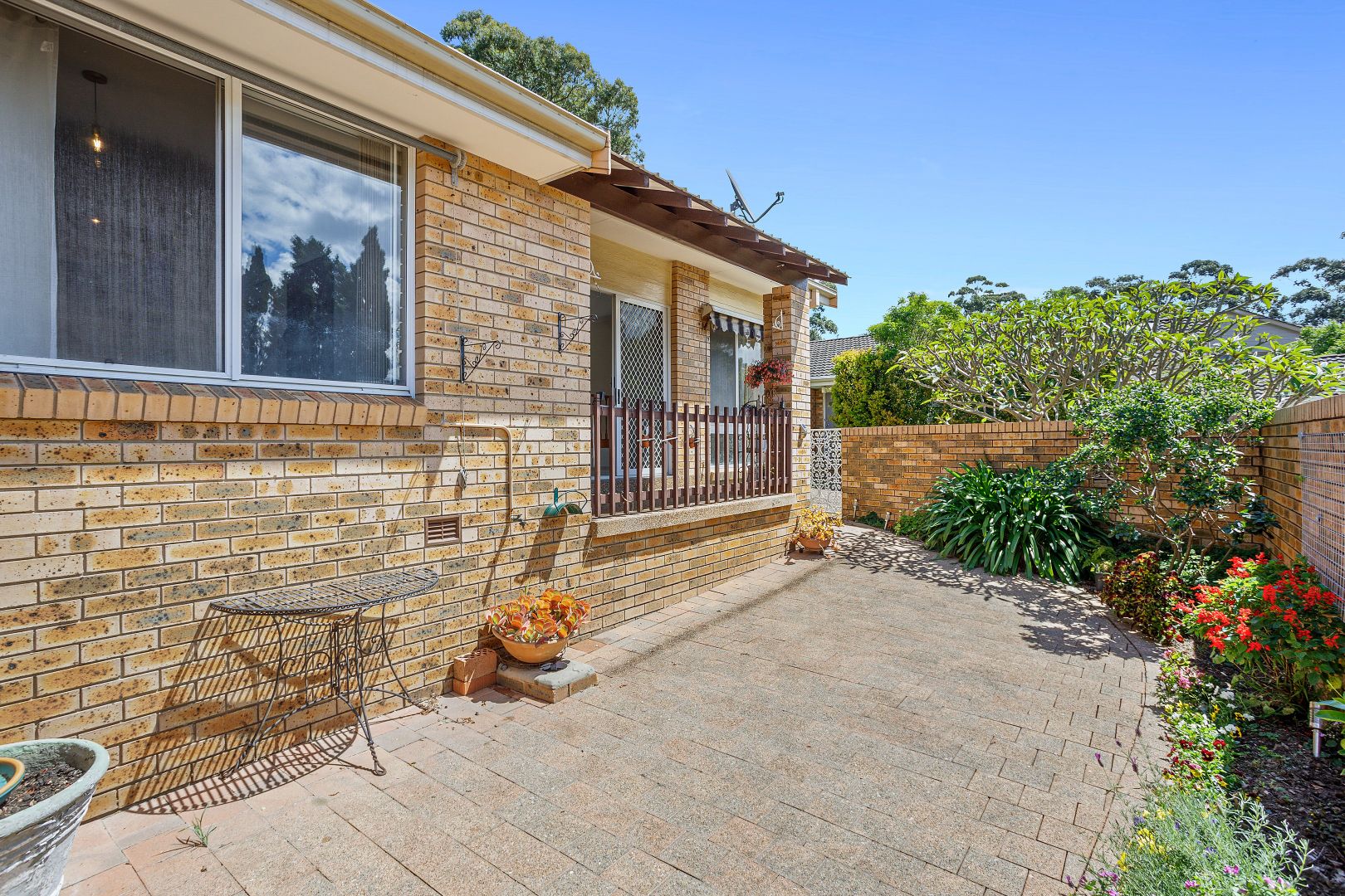 8/87-93 Yathong Road, Caringbah NSW 2229, Image 2