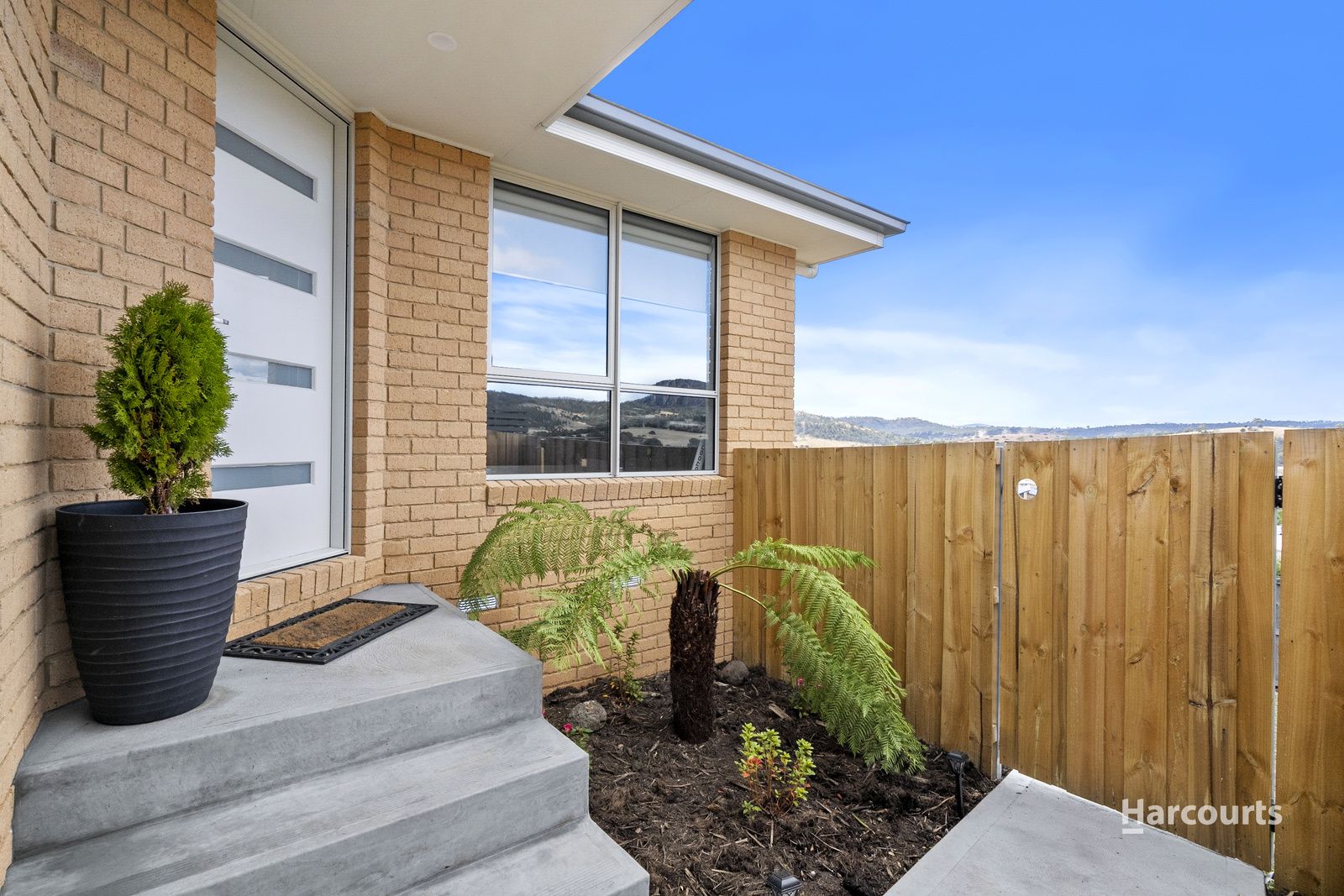 2/27 Riviera Drive, Old Beach TAS 7017, Image 1