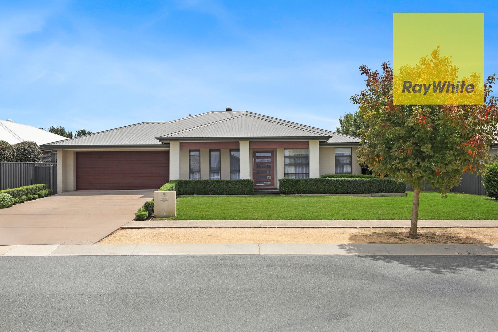 8 Fox Close, Goulburn NSW 2580, Image 0