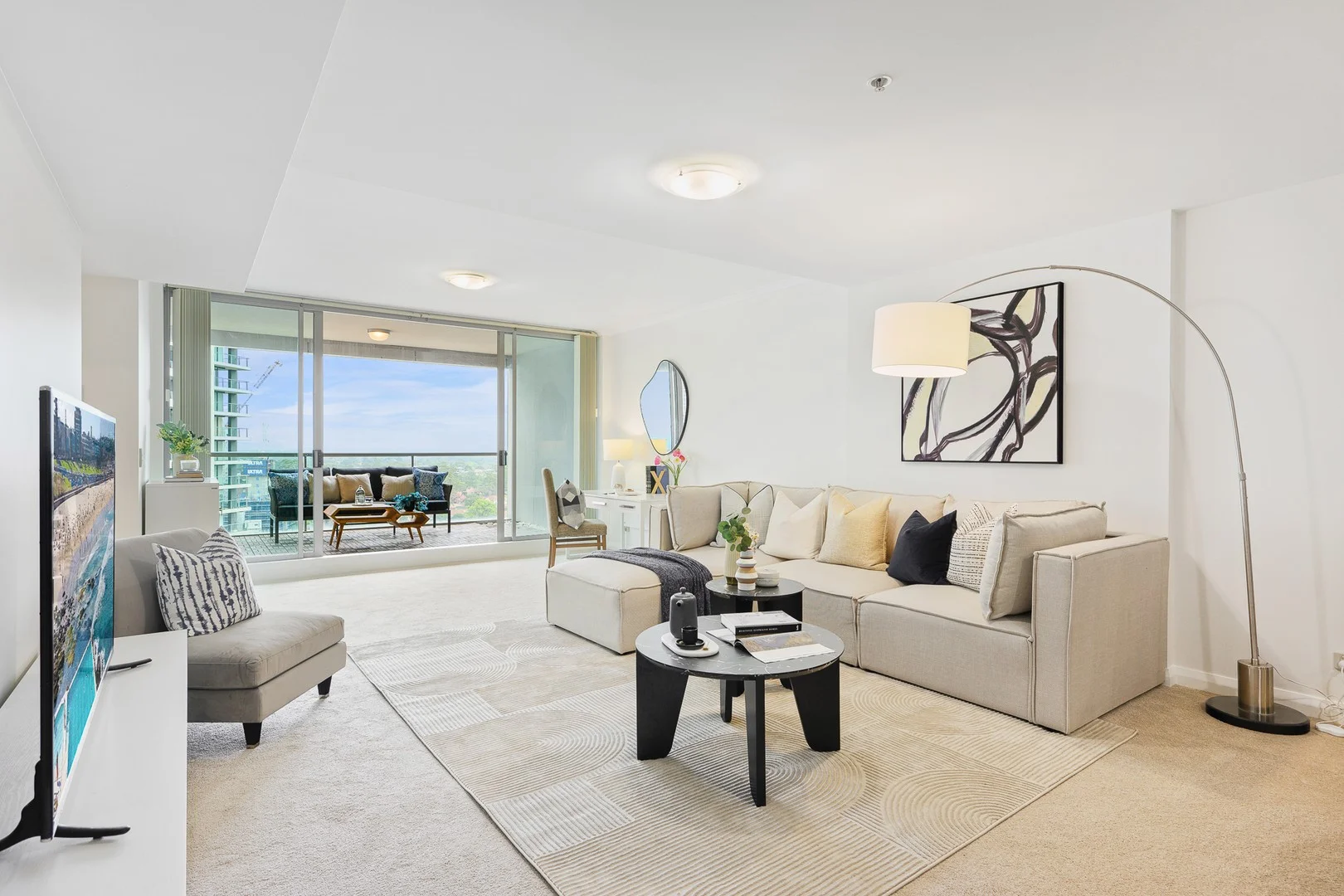 2013/2A Help Street, Chatswood NSW 2067