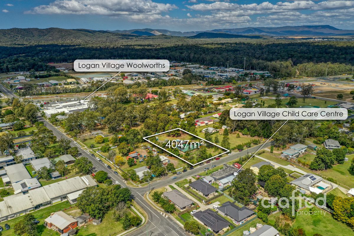 5 bedrooms Rural in 33 River Street LOGAN VILLAGE QLD, 4207