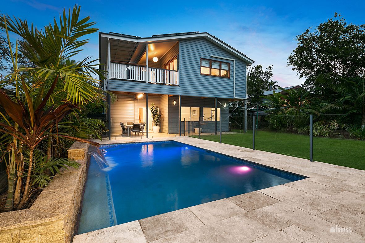 11 Myla Terrace, Tennyson QLD 4105, Image 2