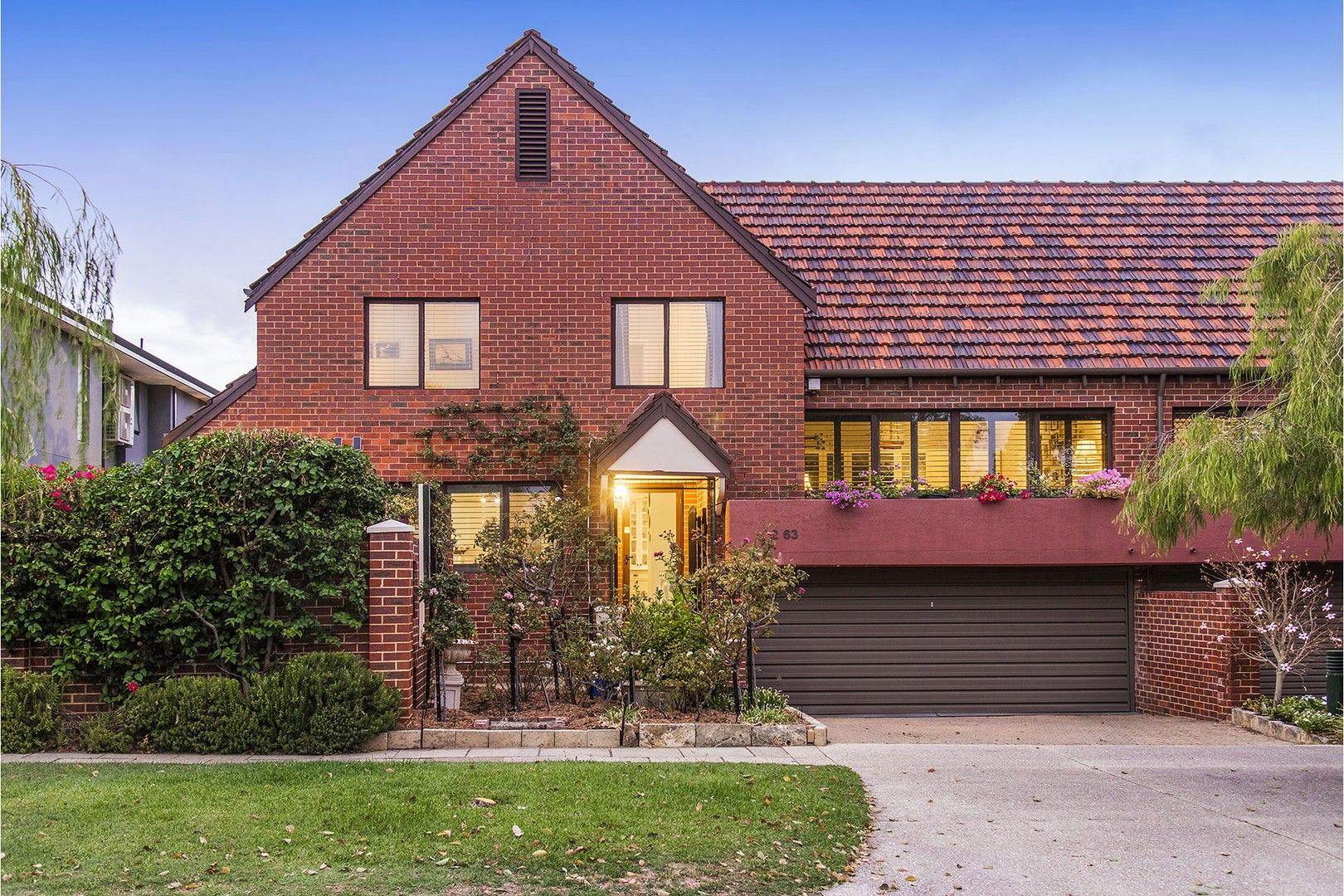 2/63 Comer Street, Com Property History & Address Research Domain