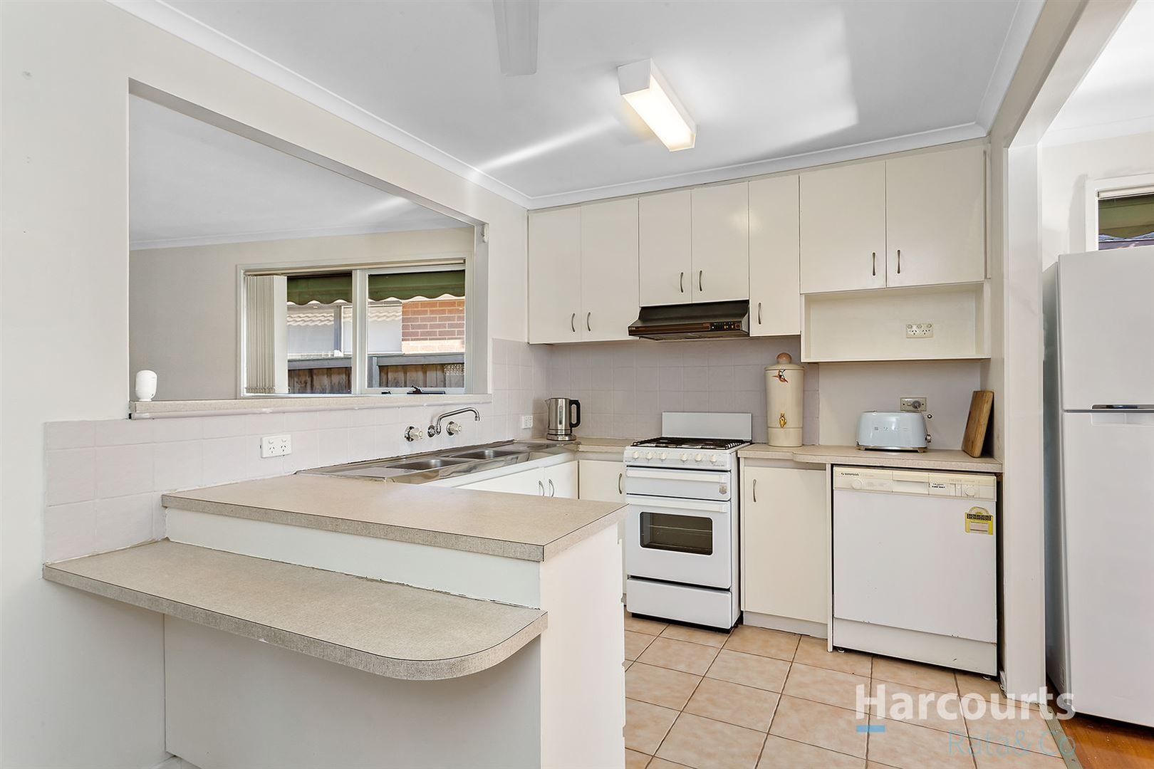 2 Trentham Court, Thomastown VIC 3074, Image 1