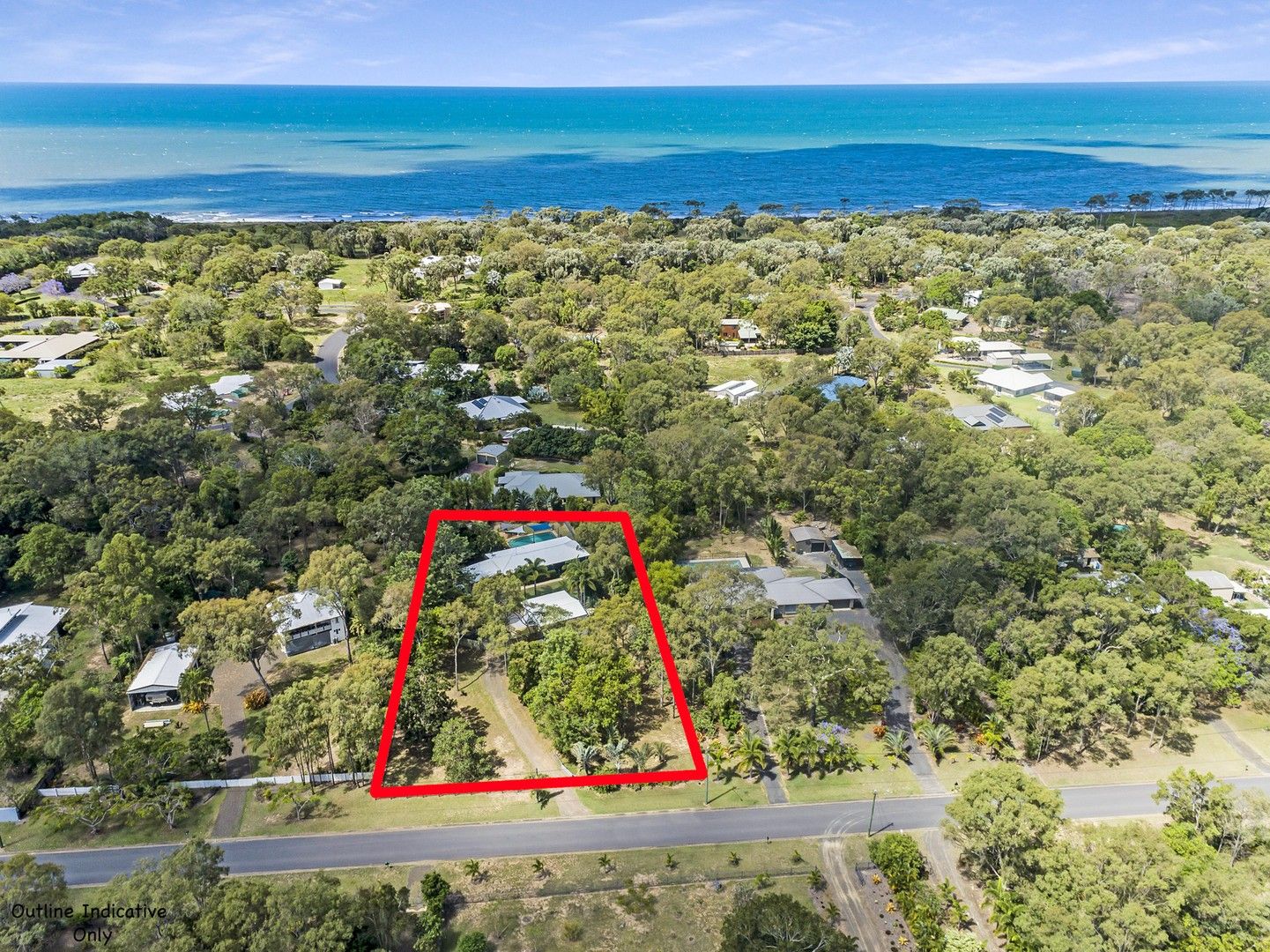 12 Kingfisher Crescent, Moore Park Beach QLD 4670, Image 0