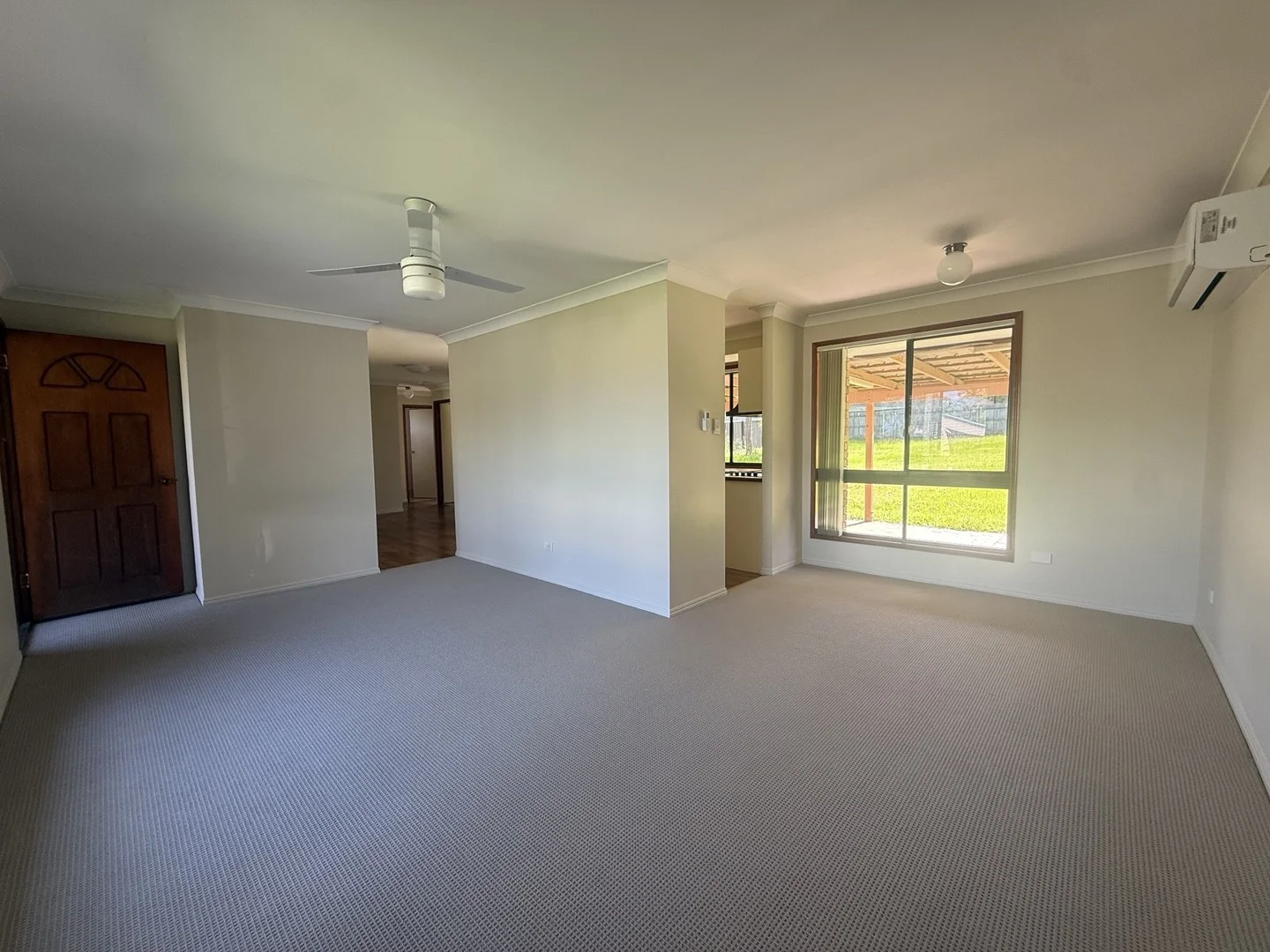 27 Matson Avenue, Regents Park QLD 4118