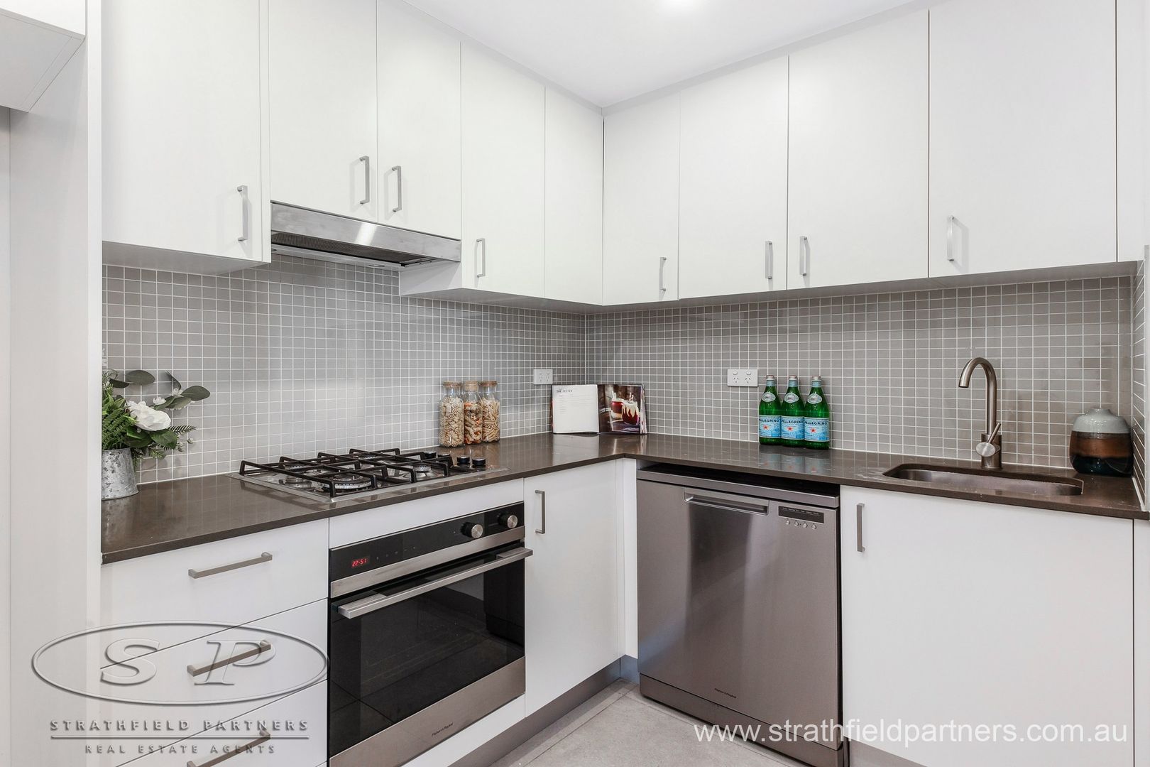 101/23 Churchill Avenue, Strathfield NSW 2135, Image 2