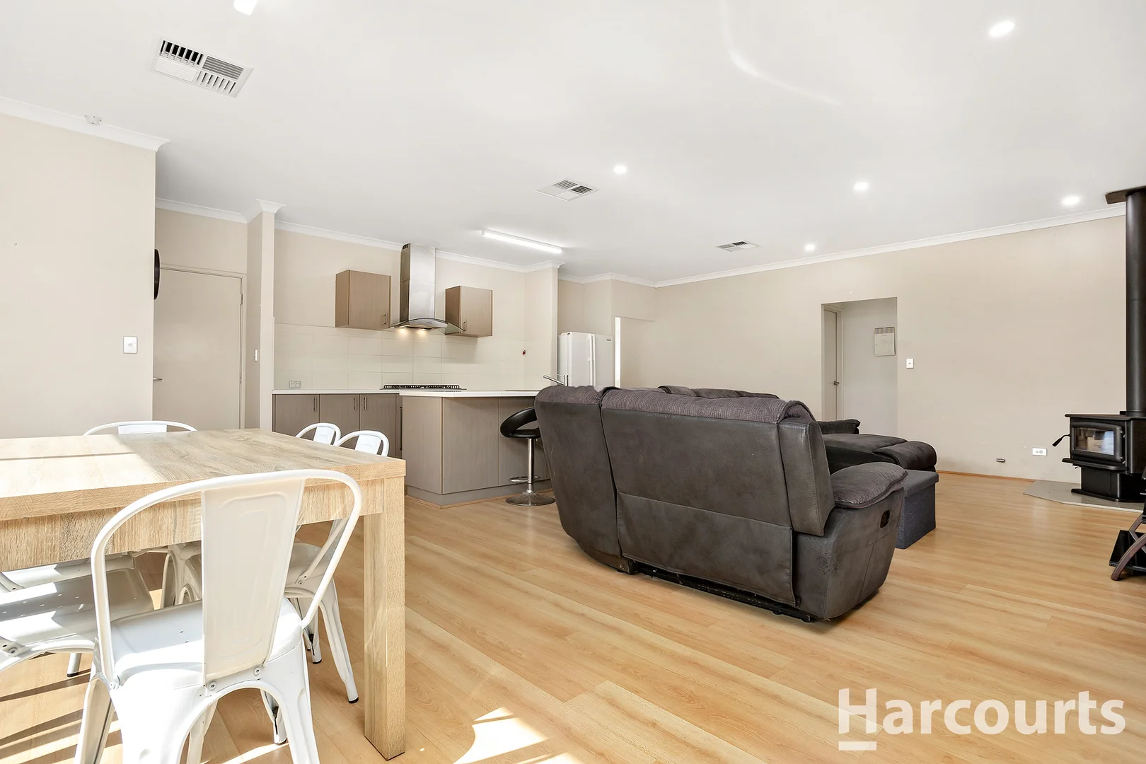 Additional image 6 of 98 Hudson Drive, Dudley Park WA 6210