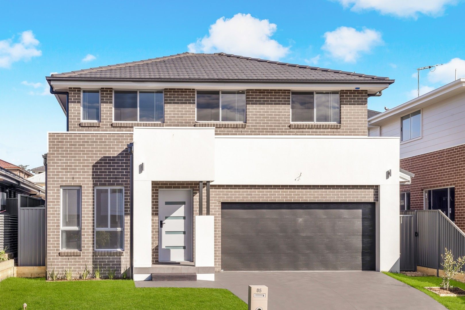 4 bedrooms House in 85 Contour Road AUSTRAL NSW, 2179