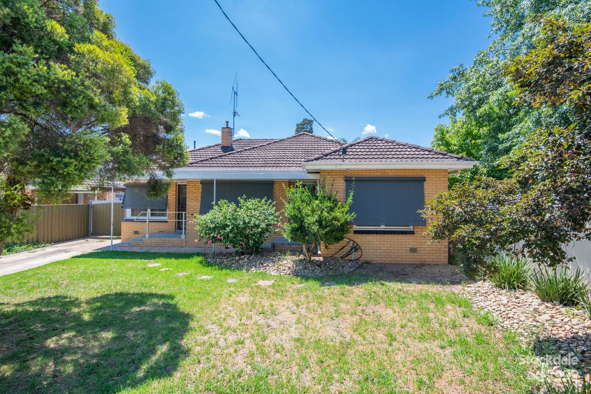 4 bedrooms House in 13 Fahey Street SHEPPARTON VIC, 3630