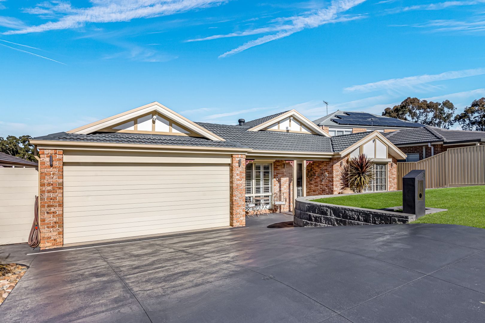 3 St Helens Close, West Hoxton NSW 2171