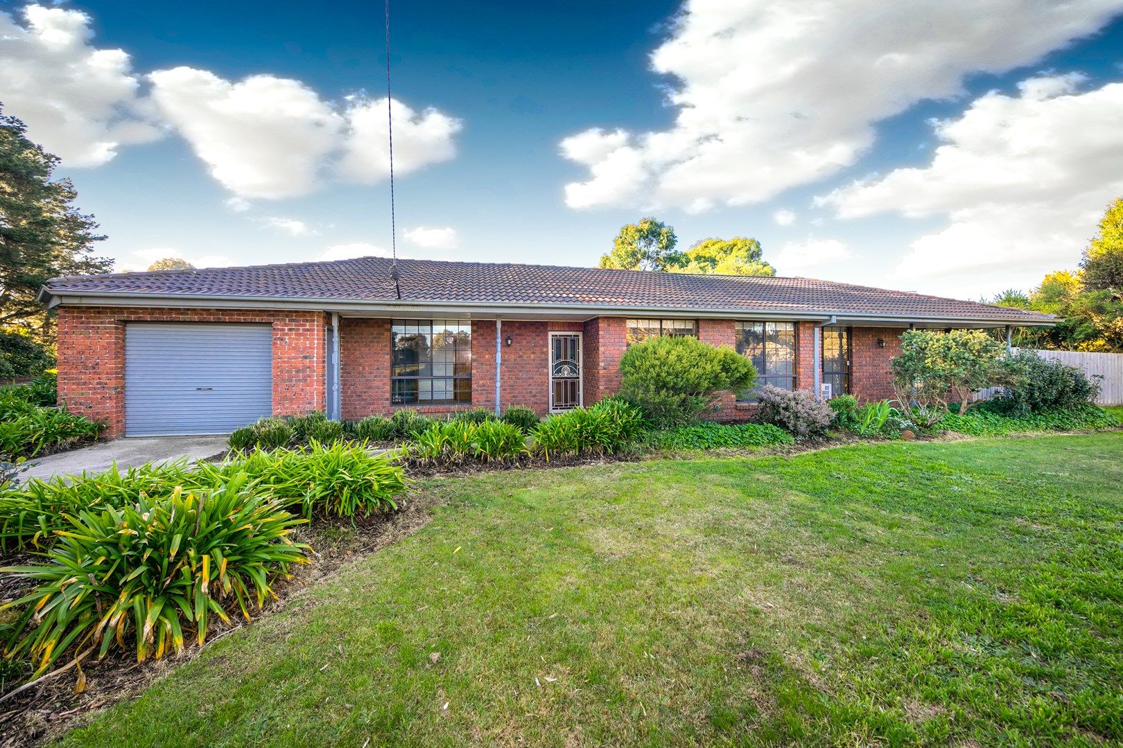 1 Digby Drive, Romsey VIC 3434, Image 0