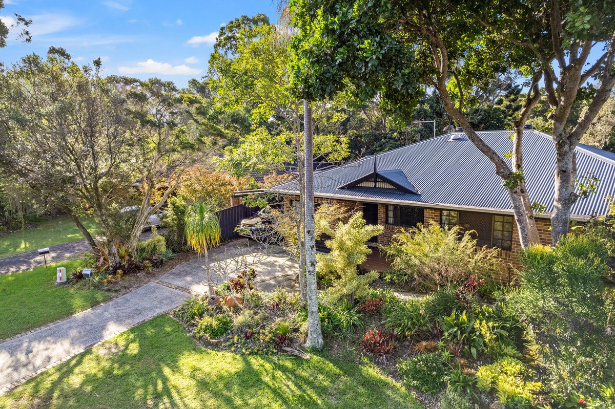 15 Belongil Crescent, Byron Bay NSW 2481, Image 2