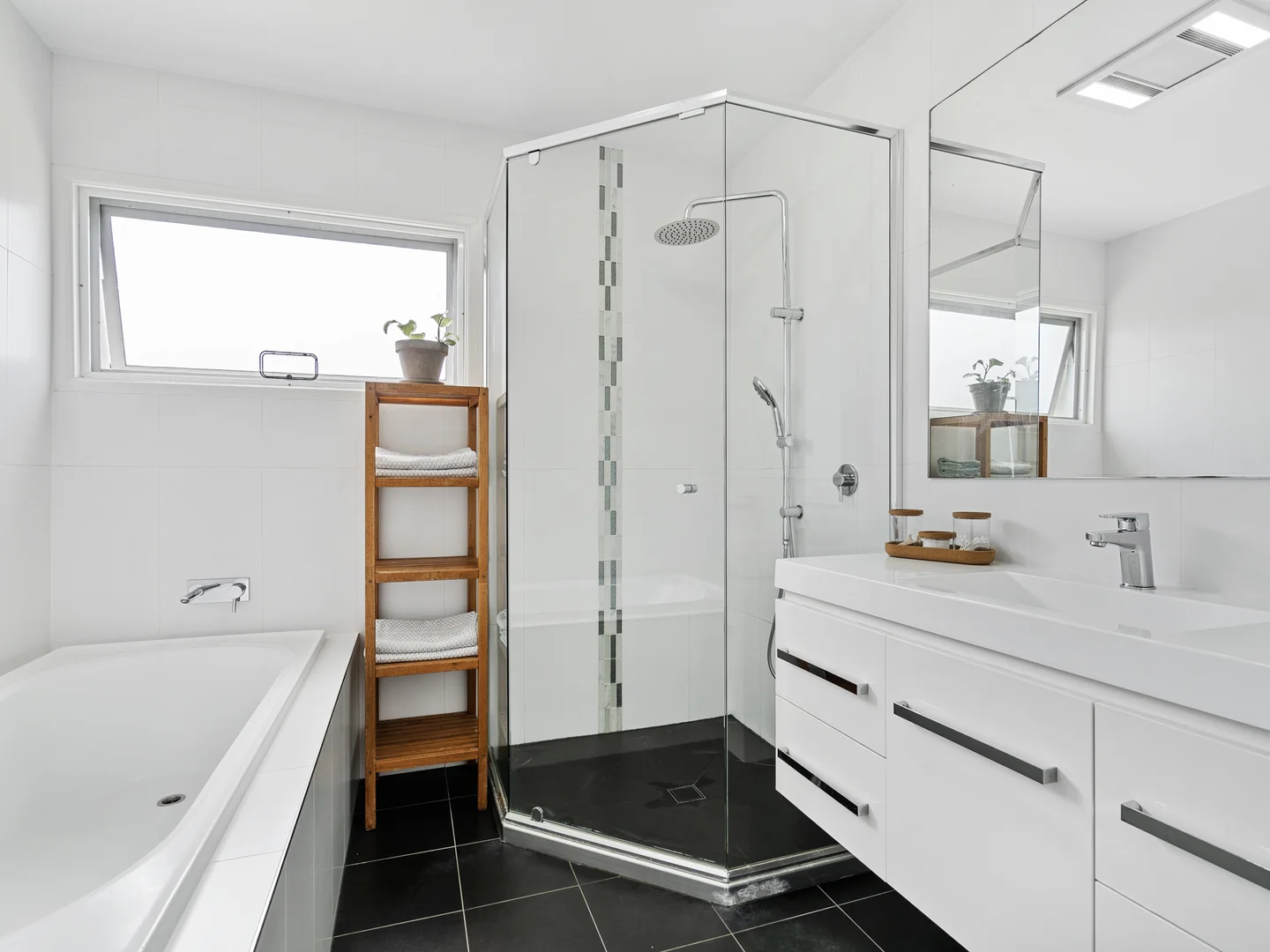 Additional image 25 of 69 Tallebudgera Drive, Palm Beach QLD 4221