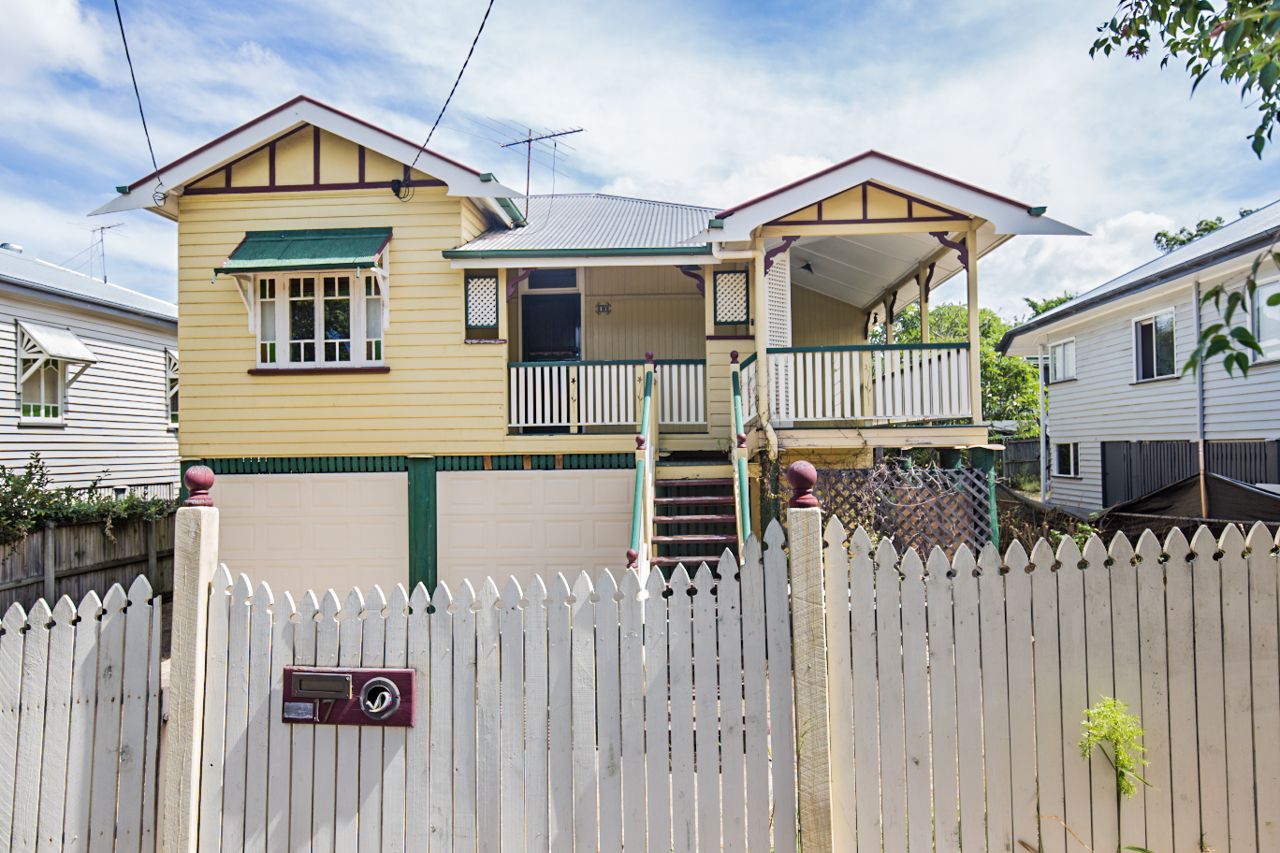 17 Laurier Street, Annerley QLD 4103